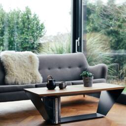 Coffee Table, Minimal & Elegant - thumbnail 3