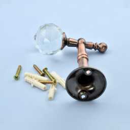 G Decor Pack Of 2 Faceted Crystal Curtain Tie Backs, Bronze Finish - thumbnail 4