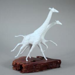 Giraffe Mother & Calf Sculpture By John Perry 10In Tall Pellucida Statue - thumbnail 2