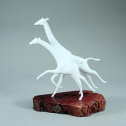Giraffe Mother & Calf Sculpture By John Perry 10In Tall Pellucida Statue - thumbnail 4