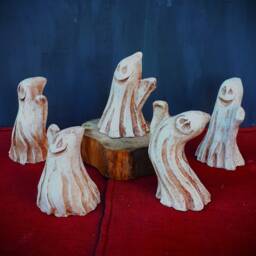 Ghost Figurines - thumbnail 3