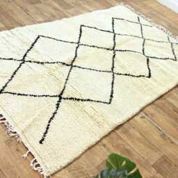 Handmade Beni Ourain Rug, Authentic Moroccan Wool Berber Carpet - thumbnail 4