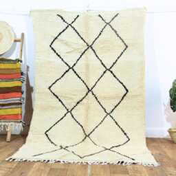 Handmade Beni Ourain Rug, Authentic Moroccan Wool Berber Carpet - thumbnail 2