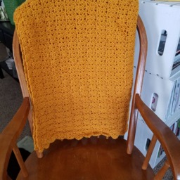 Handmade Crochet Afghan Blanket Custom Shell Stitch Yarn Blanket - thumbnail 4
