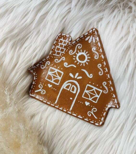 Gingerbread House Plate Christmas Cookie Ceramic Plate, Holiday Decor - Set Of 2-4-6 - image 1