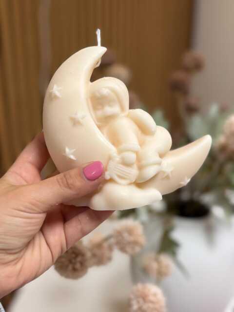 Soy Wax Baby Moon Candle Handmade Scented Gift - image 1