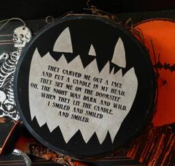 Retro Jack O Lantern Sign, Solid Wood Halloween Decor - thumbnail 1