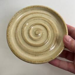 Handmade Ceramic Soap Dish Ridged Stoneware Shampoo Bar Holder - thumbnail 3