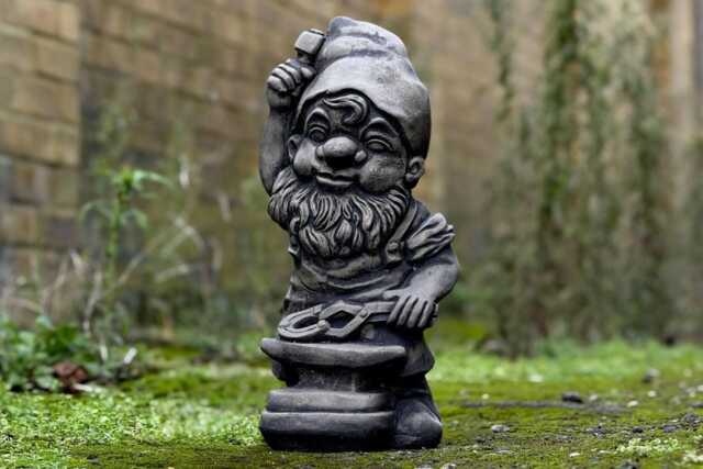 Garden Gnome Statue Outdoor With Hammer Decoration Concrete Industrious Sculpture Home Yard Art Gnome Lover Gift Lawn Ornament - image 1