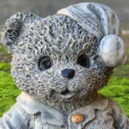Holiday Bear With Gift Sculpture Cute Statue Handmade Winter Figurine Outdoor Animal Ornament Garden Festive Decoration Porch Art - thumbnail 2