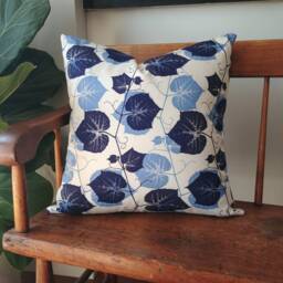 Navy & White Botanical Pillow Cover, Leaf Print Cushion Cover in Periwinkle Blue - thumbnail 2