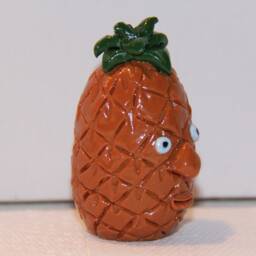 Pineapple With Face Figure/Ornament - thumbnail 2