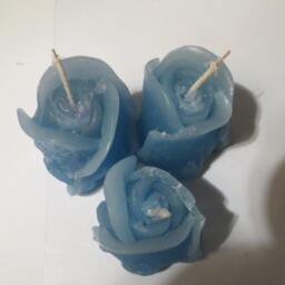 Valetines Day Rose Bud Candle 3 Pcs Set Gift Boxed Makes A Nice Wedding Or Party Favor - thumbnail 2