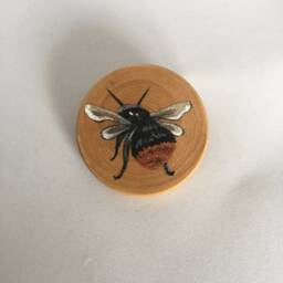 Love Bees Wooden/Slate Red-Tailed Bumblebee Decorations, Magnet & Brooch - Hand Painted Choice Of 4 - thumbnail 3