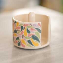 Toilet Paper Holder, Toiler Roll Floral Bathroom Decor - thumbnail 1