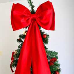 Red Christmas Decoration Bow - thumbnail 2