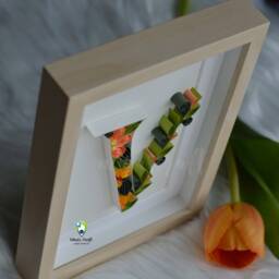 Holiday Decor, Quilled Personalized Letter V, Wall Art For Couple, Friends, Daughter, Son, Mother, Father, Teacher Initials Name 3D Gift - thumbnail 3