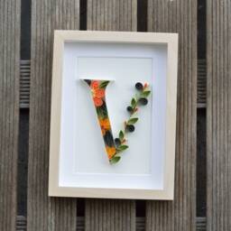 Holiday Decor, Quilled Personalized Letter V, Wall Art For Couple, Friends, Daughter, Son, Mother, Father, Teacher Initials Name 3D Gift - thumbnail 4