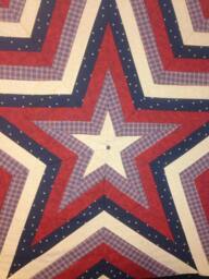 Dianna's Star Quilted Wall Hanging Sewing Pattern Five Pointed Patriotic Americana - thumbnail 1