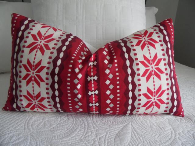 Red Snowflake Pillow Cover Winter Holiday Print, Cotton Blend - image 1