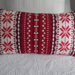 Red Snowflake Pillow Cover Winter Holiday Print, Cotton Blend - thumbnail 3