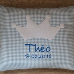 Birthday Crown Anchor, Crown, Children's Name Green With Name, Birthday - thumbnail 2