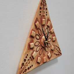 Hand Made Triangular Brown Terracotta & Natural Clay Matt Ceramic Wall Clock Quartz Movement 23 cm 9 - thumbnail 3