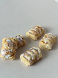 Wax Melts - Pastry Bites Set Of 4 Pasty Bakery Candles Soaps Decorative Novelty Food Lookalike Gifts Funny Dessert - thumbnail 1