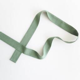 Eucalyptus Green Linen Curtain Tie Back, Heavy - thumbnail 2
