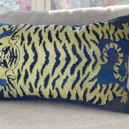 Jokhang Tiger By Schumacher & Johnson Hartig For Libertine in Blue Velvet Pillow Cover - thumbnail 3