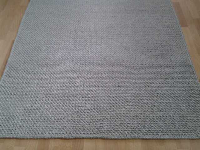 Handmade Wool Rug Square/Rectangle, Modern Style - image 1