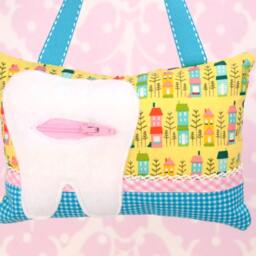 Tooth Fairy Pillow - Lazy Day Floral Print in Navy Blue By Lori Whitlock For Riley Blake - thumbnail 2