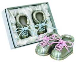 Personalized Engraved Pewter Baby Shoes Set, Shower Gift, Christening - thumbnail 4