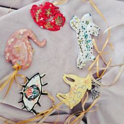 Animal Spirits & Eye Ceramic Handmade Hangings With Gold Details Luxury Ribbons. Squirrel, Reindeer, Rabbit, Swan, Eye. Christmas - thumbnail 4