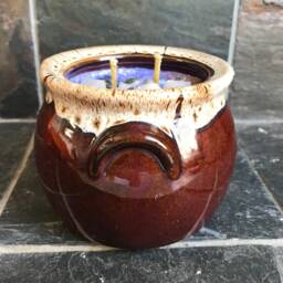 White Tea & Ginger Scented Palm Wax Candle in A Brown Drip Glaze Ceramic Bowl - thumbnail 4