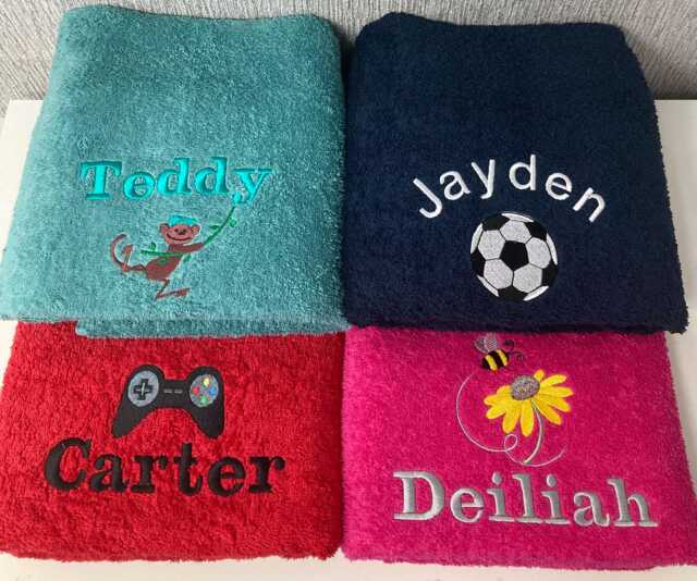 Personalised Embroidered Bath Towels/Bath Sheets 650 Gms Towels, Choose A Design, Add Any Name, Towels & Sheets - image 1