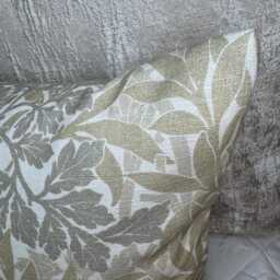 Handmade William Morris Foliage Barley Cushion Cover - Beige Grey Floral Cotton English Heritage Style - thumbnail 3