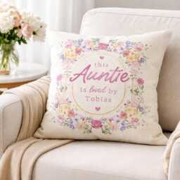 Personalised Auntie Linen Cushion - Custom Niece Nephew Names Gift - thumbnail 2