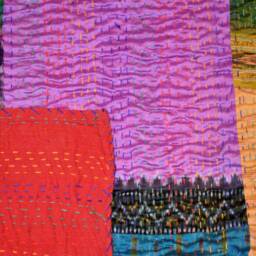 Patchwork Kantha Quilt Indian Handmade Gudari Blanket Throw Cotton Bedspread Silk Sari Quilt, Hand Quilted Blankets - thumbnail 2