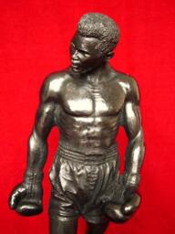 Muhammad Ali Bronze Sculpture, Limited Edition Boxing Memorabilia - thumbnail 2