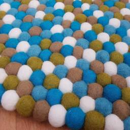 Felt Ball Rug Handmade Wool Play Mat, Nursery Decor - 20-250 cm - thumbnail 2