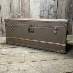 Handmade Taupe Leather Storage Trunk Coffee Table - Brass Banded Vintage Style Furniture - thumbnail 3