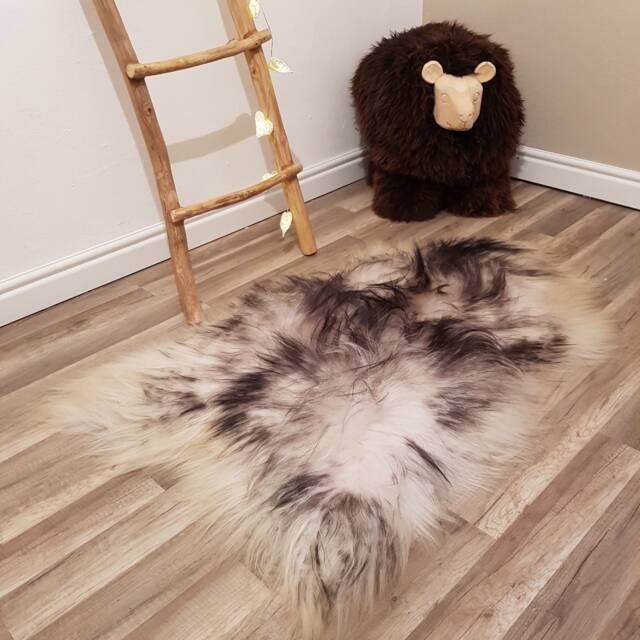 Genuine Sheepskin Rug 100% Sheep Skin Leather Decorative Rug Comfy, Area Rugs Carpet Outdoor Throw - image 1