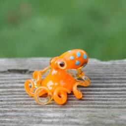 Small Kraken Glass Octopus Glass Figurine - thumbnail 4