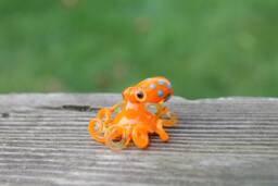 Small Kraken Glass Octopus Glass Figurine - thumbnail 1