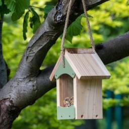 Wooden Garden Bird Feeder - thumbnail 4