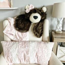 Brown Bear Rug in Faux Fur For Forest Animal Nursery - thumbnail 3