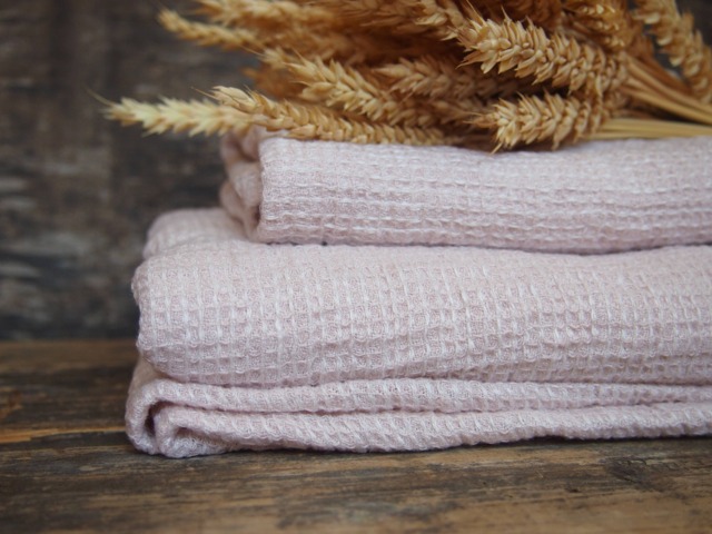 Set Of 2 Linen Bath Towels, Pastel Pink Towel, Gift - image 1
