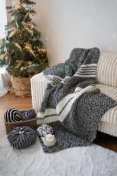 Ready To Ship Handmade Blanket, Long Wool Soft Blankets, Cozy Knit Throw, Chunky Knitted Blanket - thumbnail 1