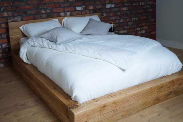 Luxury Oak Wooden Beam Bedframe With Headboard - Chunky Bed Clear Finish Cheshire - image 1